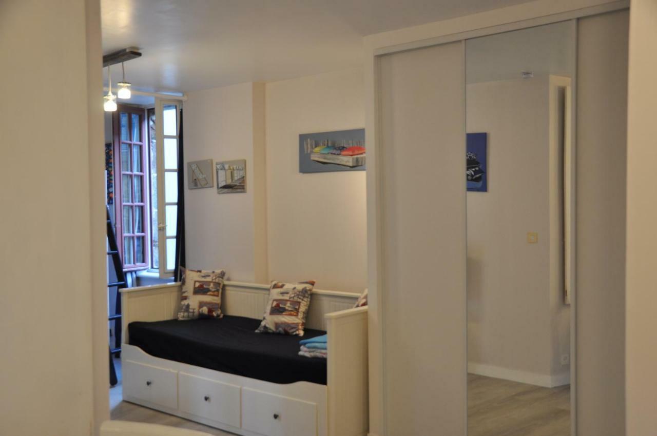 La Bertaudiere Apartment Сен Мало Екстериор снимка